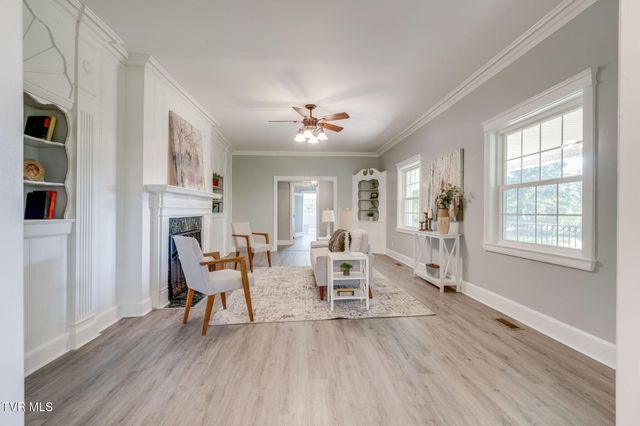 194 Sparks Road, Johnson City, TN 37601