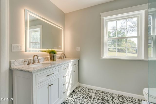 194 Sparks Road, Johnson City, TN 37601