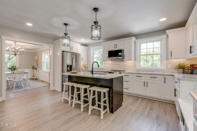 194 Sparks Road, Johnson City, TN 37601