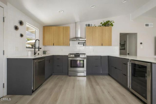 863 S Vecino Drive, Glendora, CA 91740