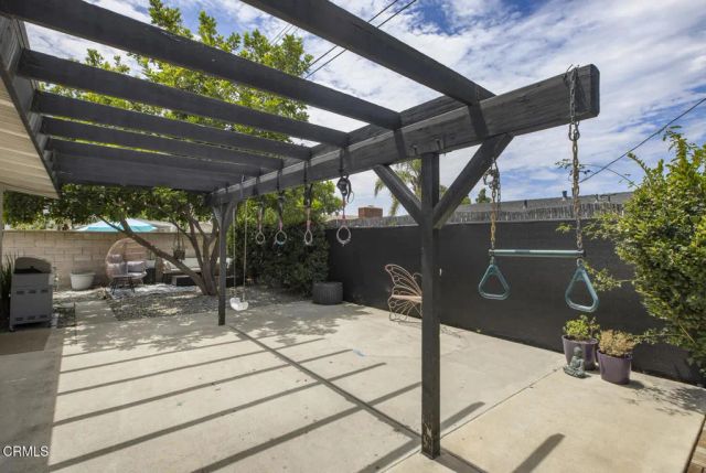 863 S Vecino Drive, Glendora, CA 91740