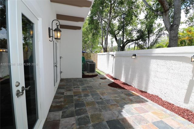 7961 SW 110th Ter, Miami, FL 33156