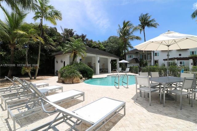 7961 SW 110th Ter, Miami, FL 33156
