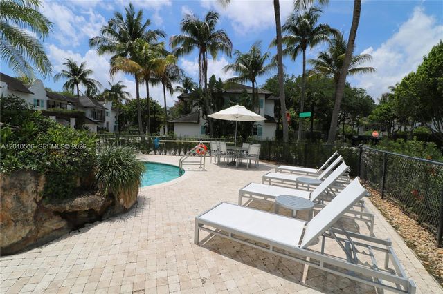 7961 SW 110th Ter, Miami, FL 33156