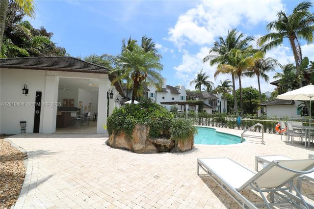 7961 SW 110th Ter, Miami, FL 33156
