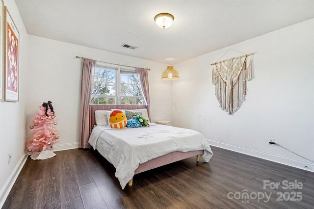 9915 Nicole Lane, Charlotte, NC 28269