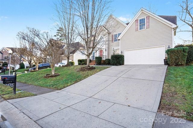 9915 Nicole Lane, Charlotte, NC 28269