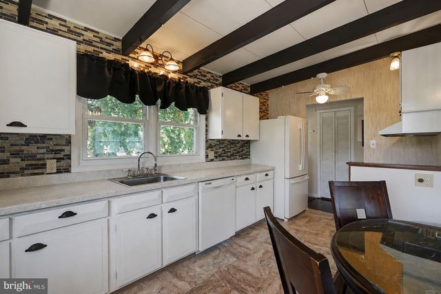 104 PRICE DR, Little Egg Harbor Twp, NJ 08087