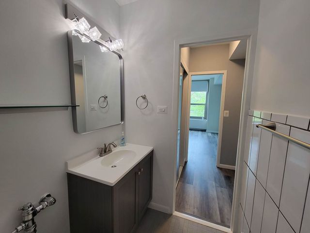 3600 N LAKE SHORE Drive 216, Chicago, IL 60613