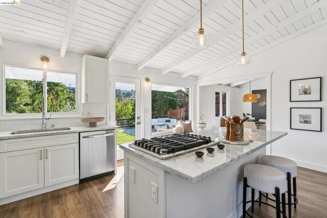 3349 Betty Ln, Lafayette, CA 94549