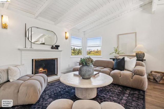 3349 Betty Ln, Lafayette, CA 94549