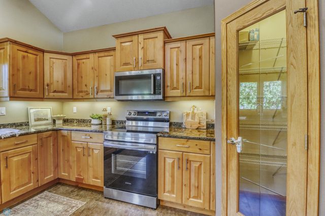 4375 58th Street S, Fargo, ND 58104