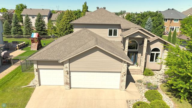 4375 58th Street S, Fargo, ND 58104