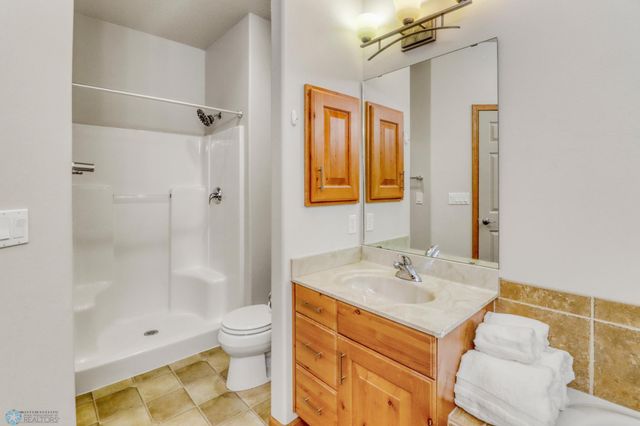 4375 58th Street S, Fargo, ND 58104