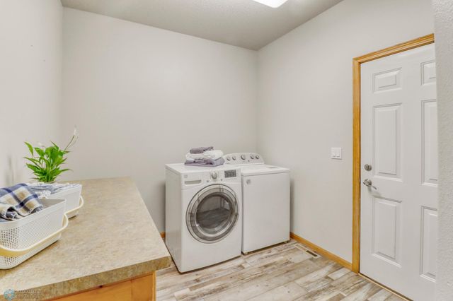4375 58th Street S, Fargo, ND 58104