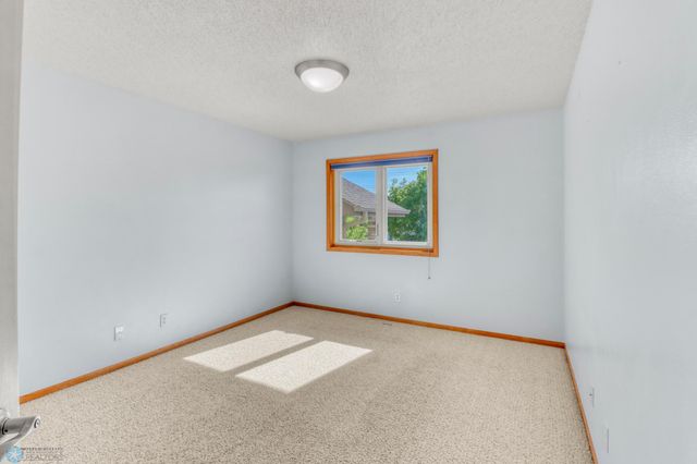 4375 58th Street S, Fargo, ND 58104