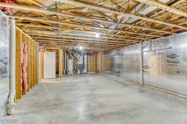 4375 58th Street S, Fargo, ND 58104