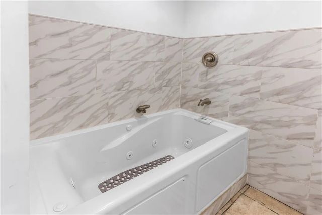 929 E Foothill 155, Upland, CA 91786