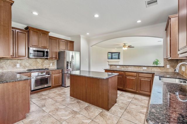 12107 Cove Ridge Lane, Cypress, TX 77433