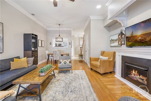 317 W Charlton Street, Savannah, GA 31401