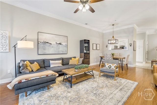 317 W Charlton Street, Savannah, GA 31401