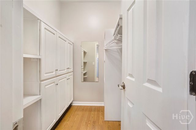 317 W Charlton Street, Savannah, GA 31401