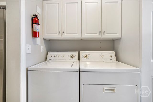 317 W Charlton Street, Savannah, GA 31401