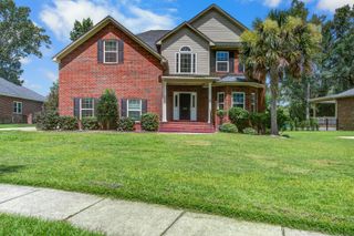 5523 Sageborough Drive, North Charleston, SC 29420