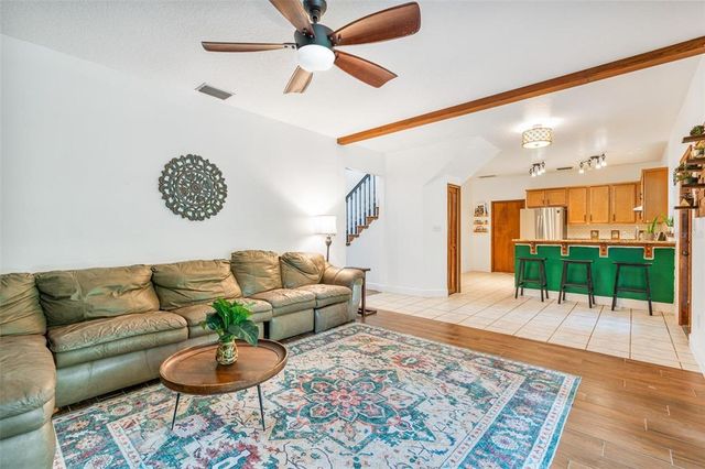 2 E KELLY PARK ROAD, Apopka, FL 32712