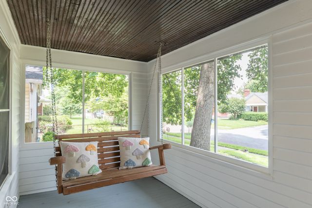 6154 Rosslyn Avenue, Indianapolis, IN 46220