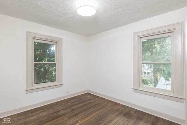 6154 Rosslyn Avenue, Indianapolis, IN 46220
