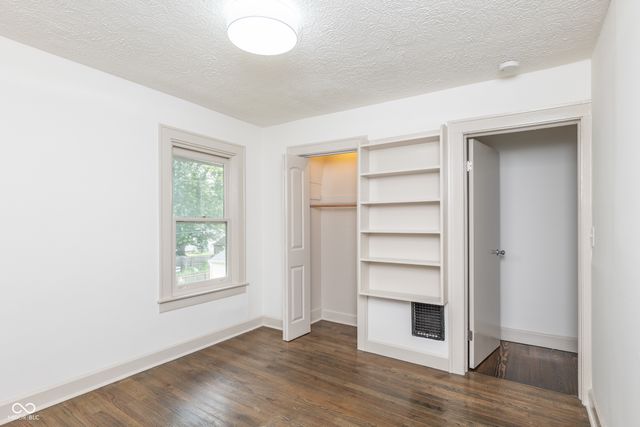 6154 Rosslyn Avenue, Indianapolis, IN 46220