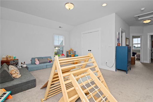 401 Campus DR, Moyock, NC 27958