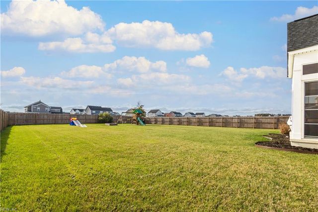 401 Campus DR, Moyock, NC 27958