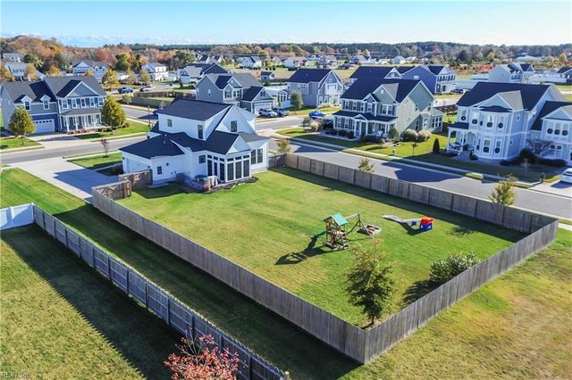 401 Campus DR, Moyock, NC 27958