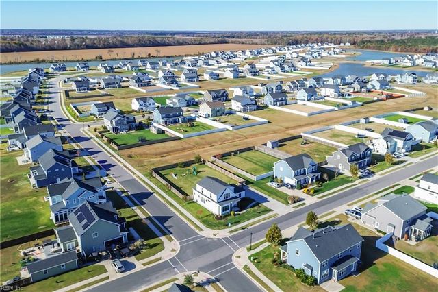 401 Campus DR, Moyock, NC 27958