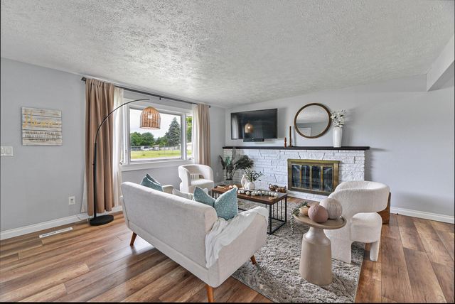 911 N Skipworth Rd, Spokane Valley, WA 99206