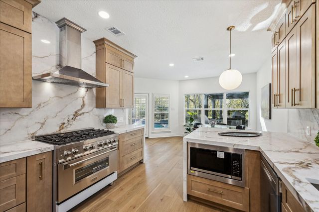 35 Indian Clover Drive, The Woodlands, TX 77381