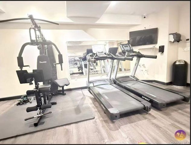 11817 Union Street 14J, Forest Hills, NY 11357