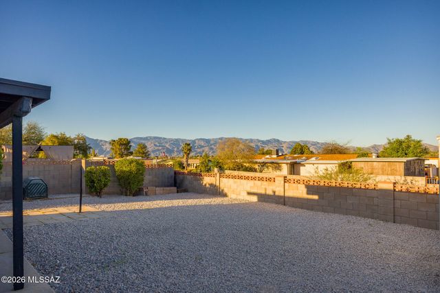 3541 S Avenida De Las Palmas, Tucson, AZ 85730