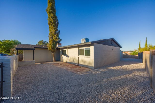 3541 S Avenida De Las Palmas, Tucson, AZ 85730