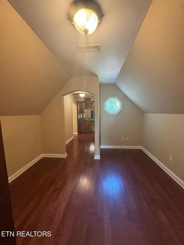 716 Devictor Drive, Maryville, TN 37801