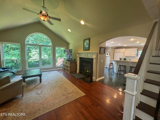 716 Devictor Drive, Maryville, TN 37801