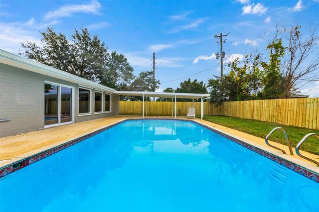 1822 BANYAN TREE DRIVE, Edgewater, FL 32132