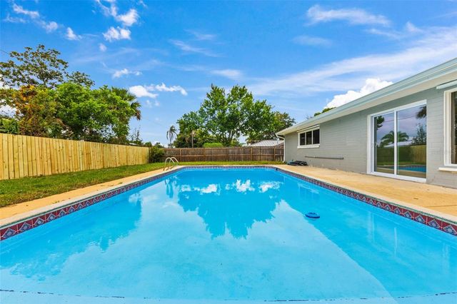 1822 BANYAN TREE DRIVE, Edgewater, FL 32132