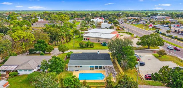 1822 BANYAN TREE DRIVE, Edgewater, FL 32132