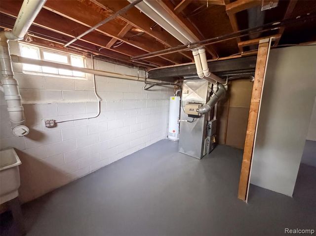 3211 24 Mile Road, Utica, MI 48316
