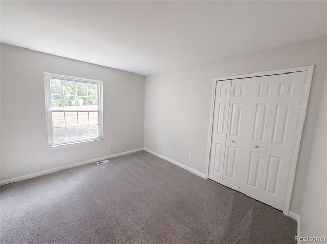 3211 24 Mile Road, Utica, MI 48316