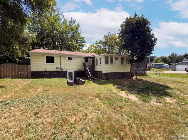 3211 24 Mile Road, Utica, MI 48316