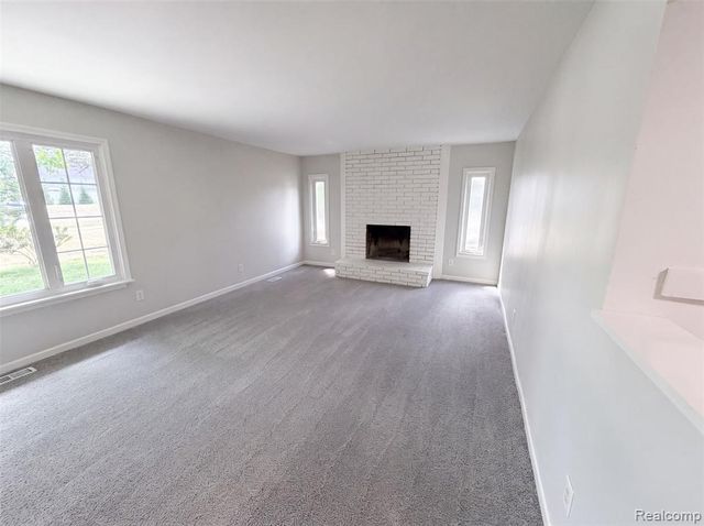 3211 24 Mile Road, Utica, MI 48316